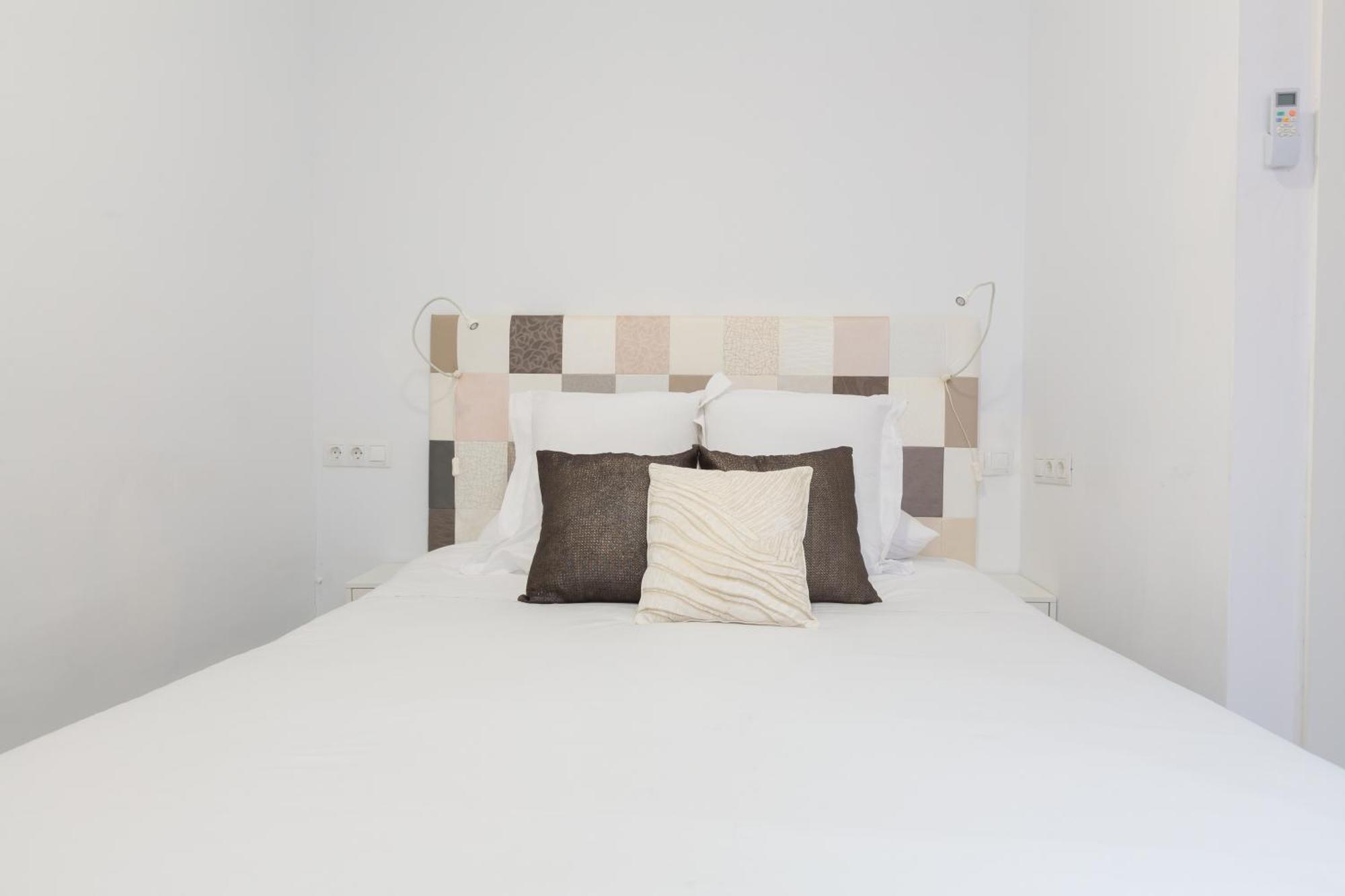 Santa Lucia - 1 Bedroom In The Heart Of The Centre Apartamento *