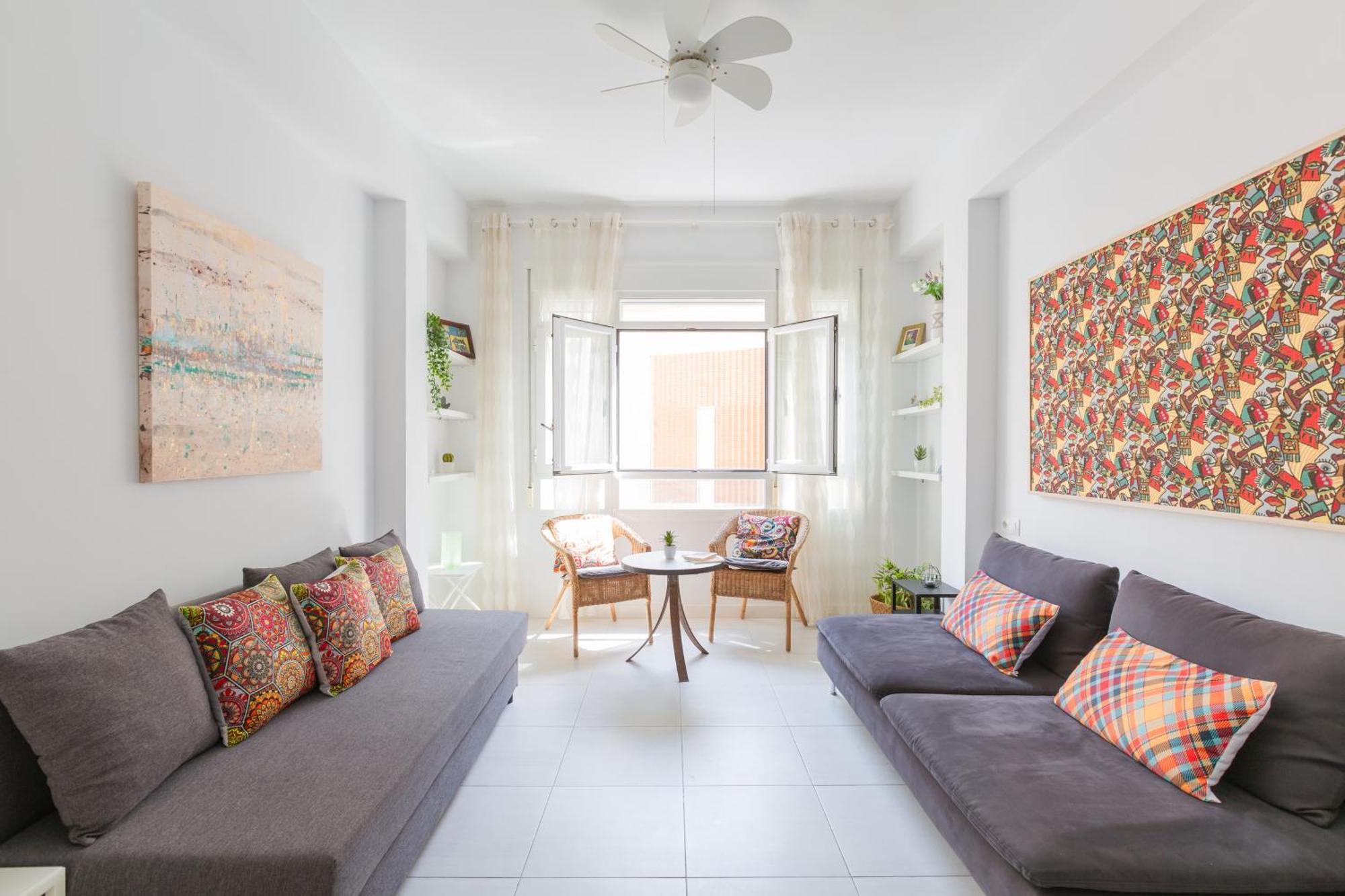 Apartment Santa Lucia - 1 Bedroom In The Heart Of The Centre *